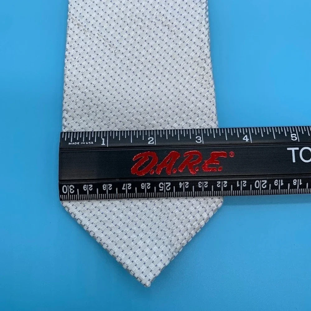 Donald J Trump Signature Collection Geometric Silk Men's Classic Neck Tie